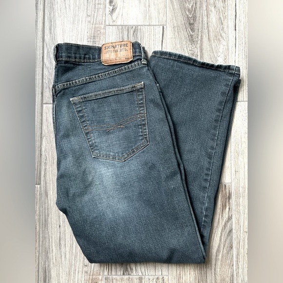 Signature By Levi Strauss S61 Relaxed Fit Jeans - Picture 2 of 6